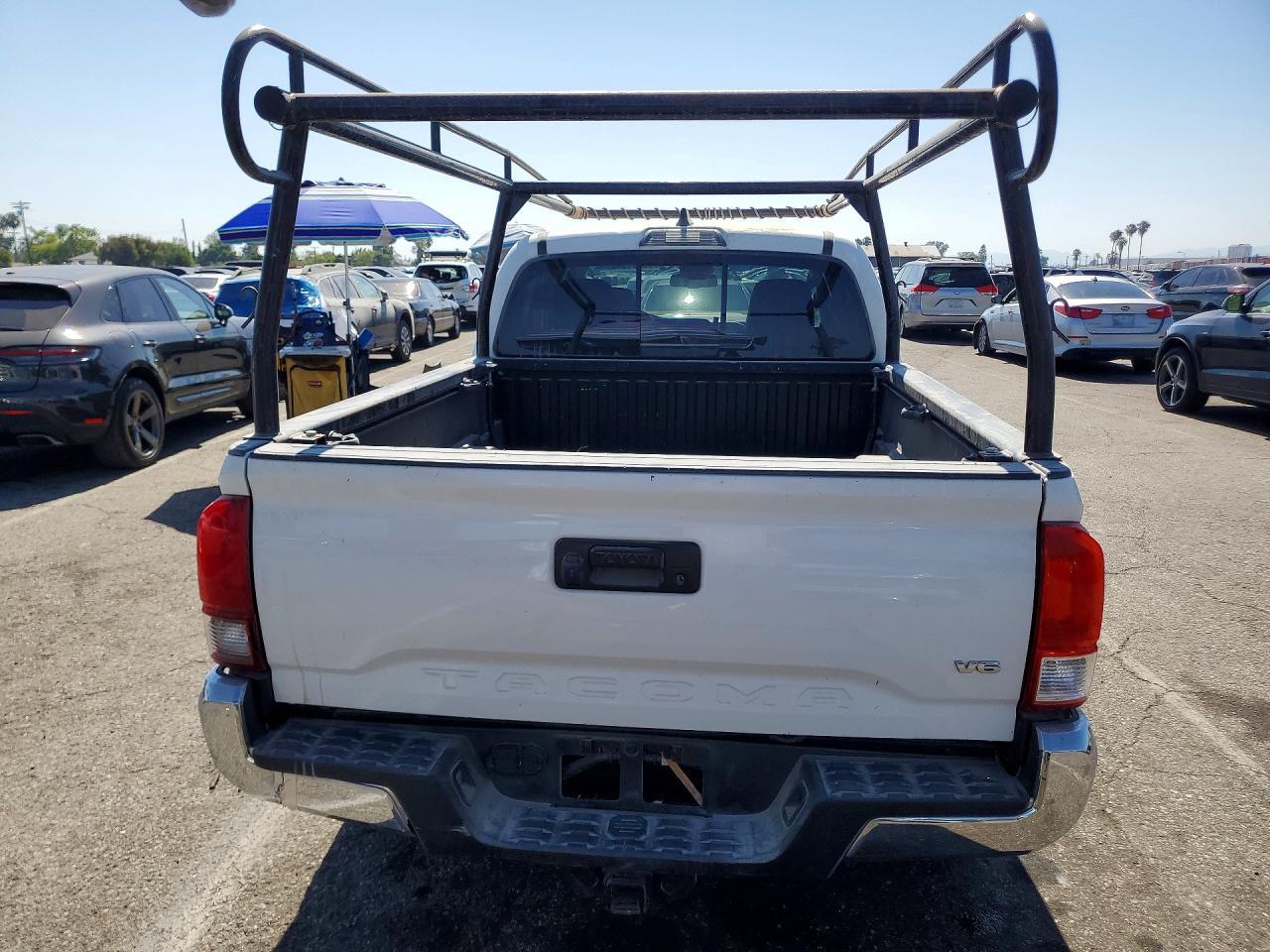 2020 Niss Tacoma Sr5 V6 - zdjęcie 6