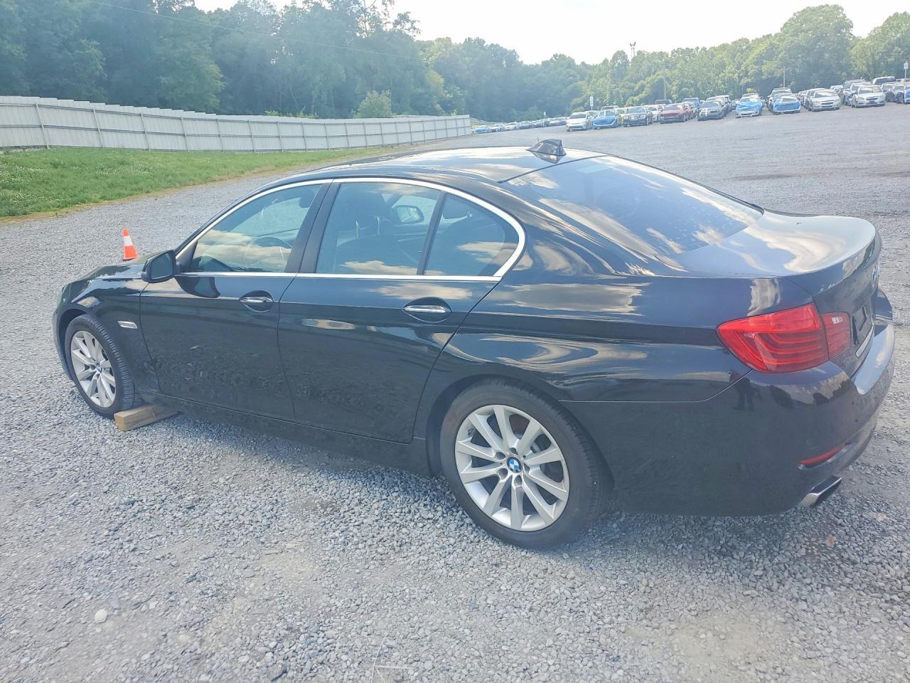 BMW Seria 5 - zdjęcie 2