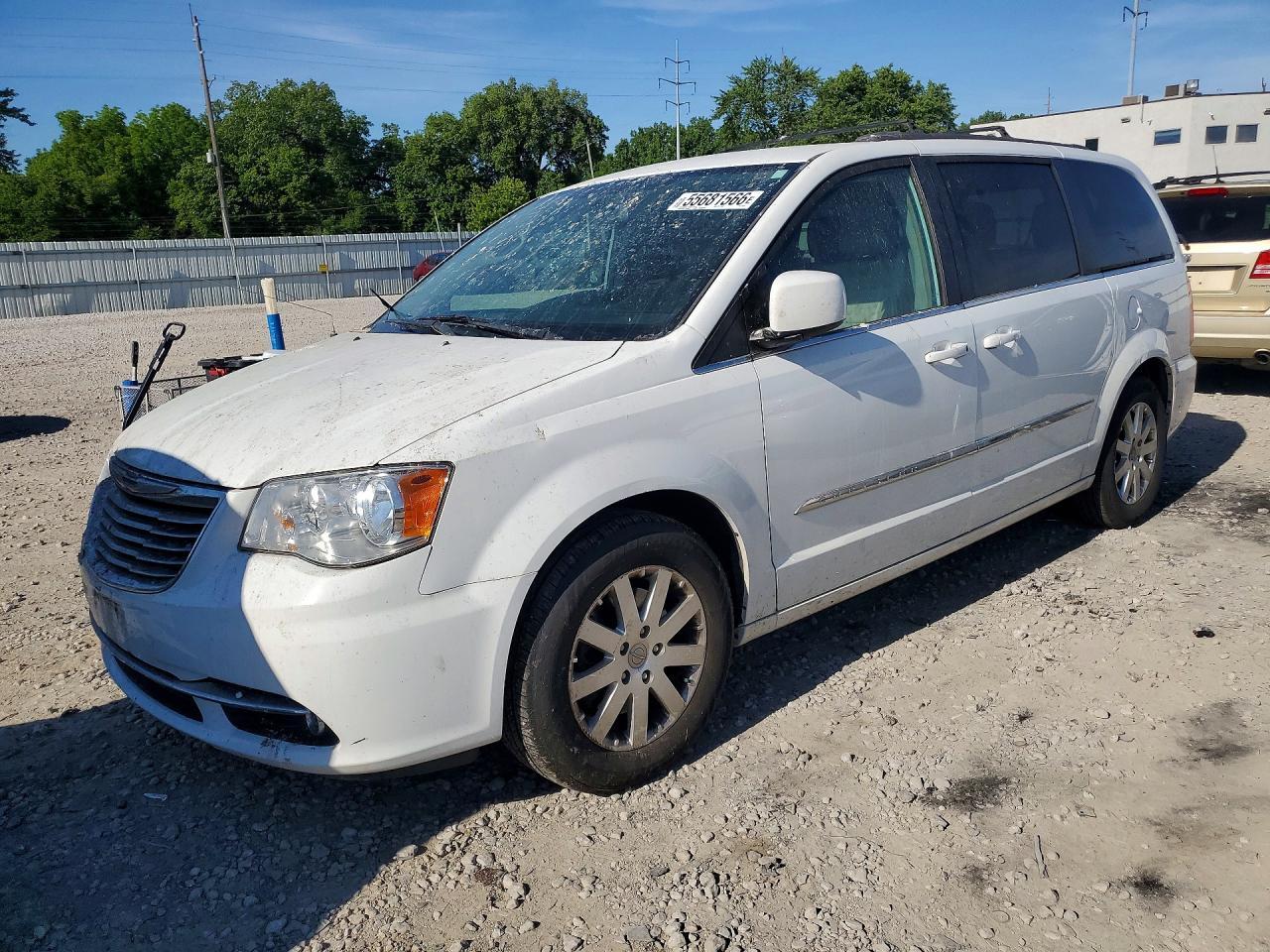 2015 Chrysler Town & Country Touring - zdjęcie główne