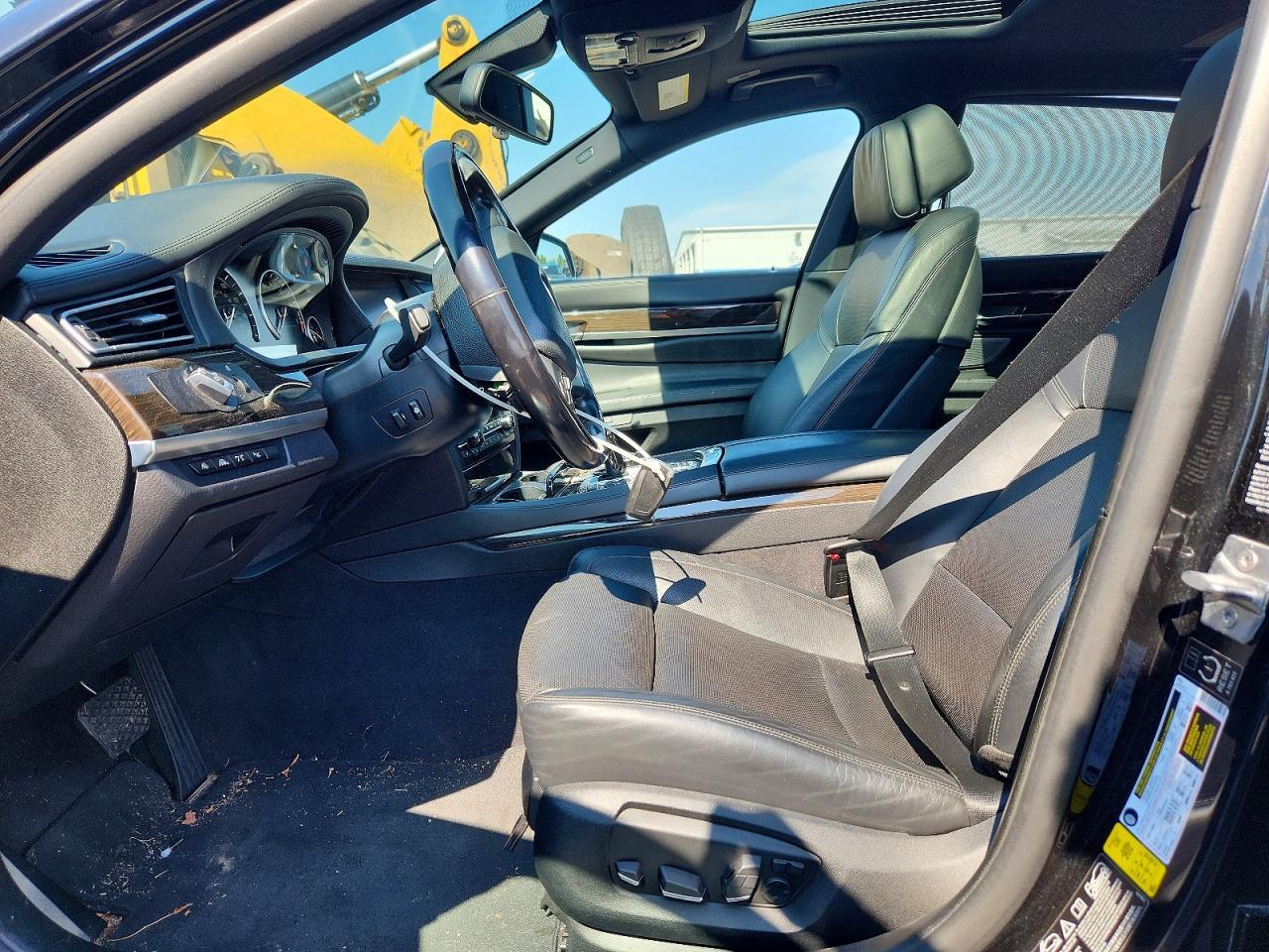 2013 BMW 750 Lxi - zdjęcie 7