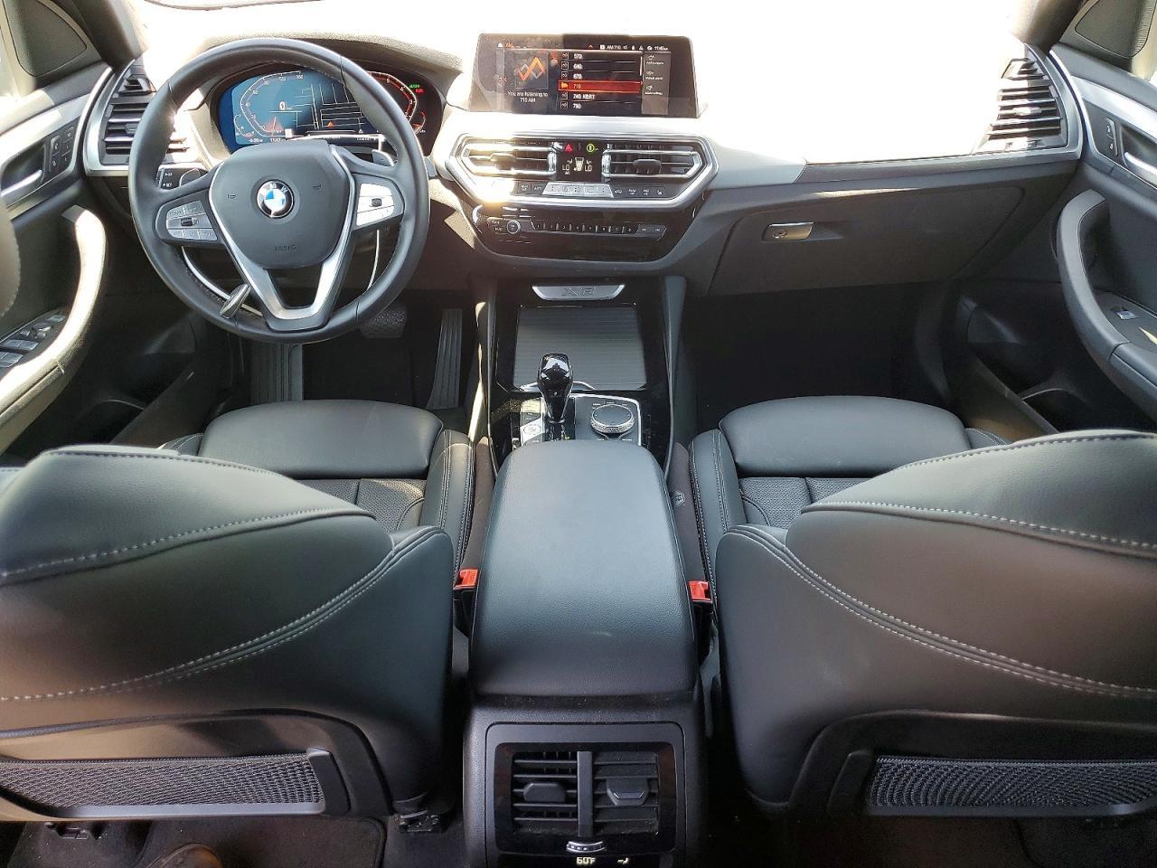 2023 BMW X3 xDrive30I - zdjęcie 8