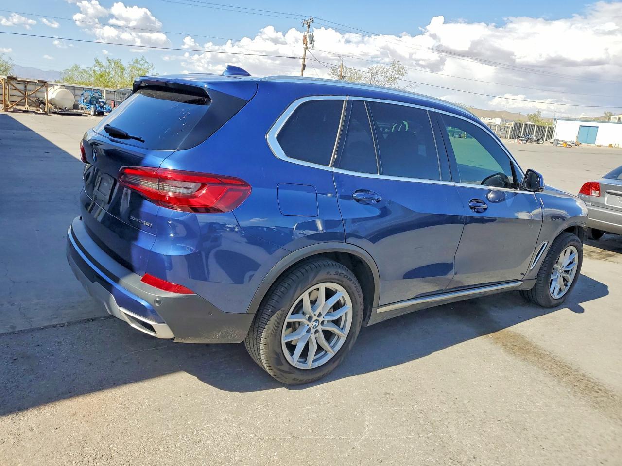 2019 BMW X5 xDrive40I - zdjęcie 3