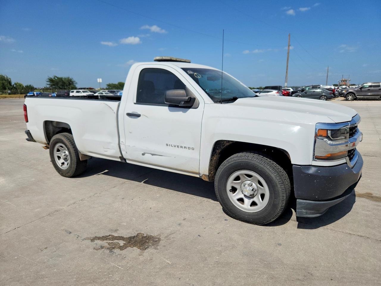 2016 Chevrolet Silverado C1500 - zdjęcie 4