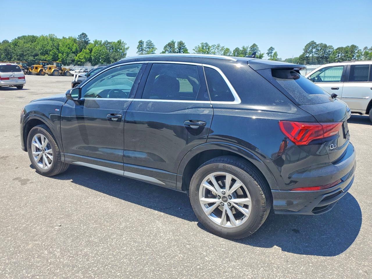 2022 Audi Q3 Premium S Line 45 - zdjęcie 2
