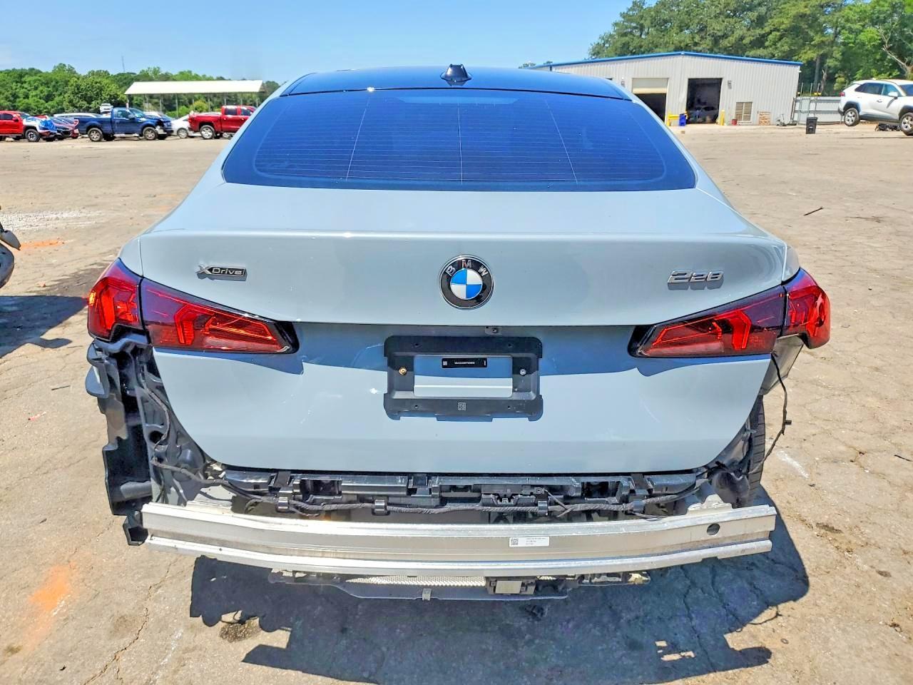 2026 BMW 228Xi - zdjęcie 6