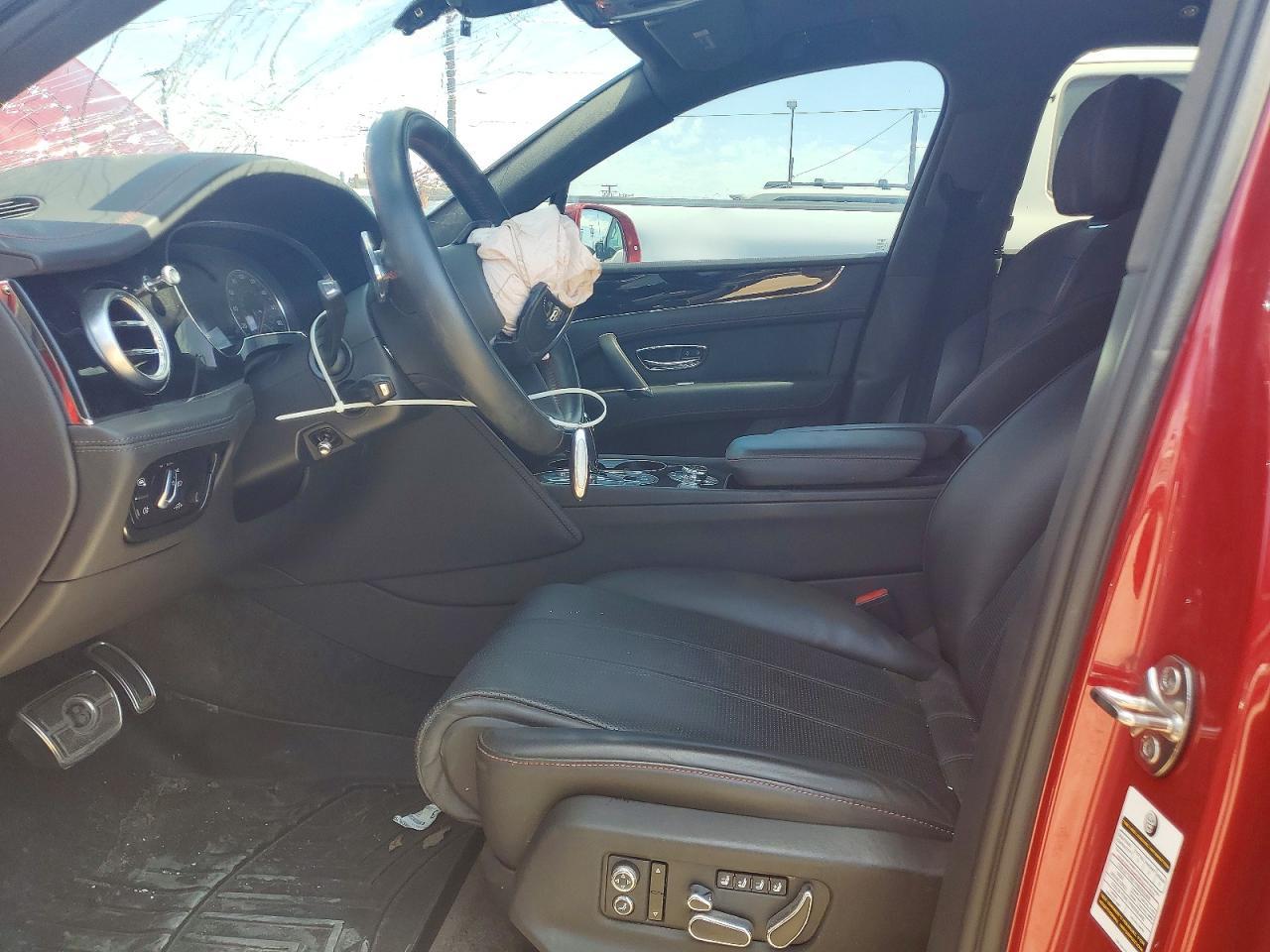 2018 Bentley Bentayga - zdjęcie 7