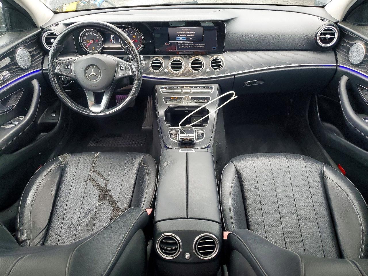 2018 Mercedes-Benz E 300 - zdjęcie 8