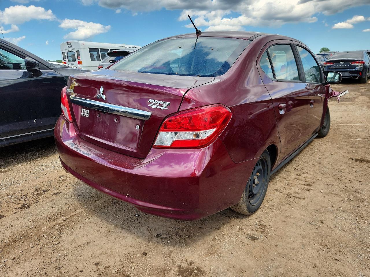2019 Mitsubishi Mirage - zdjęcie 3