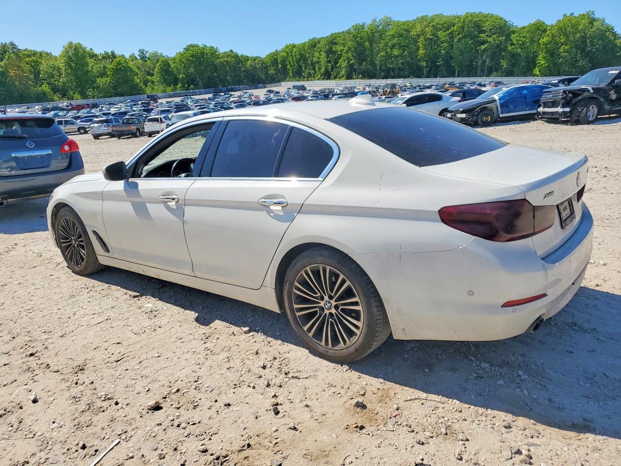 2017 BMW Seria 5 530i - zdjęcie 2