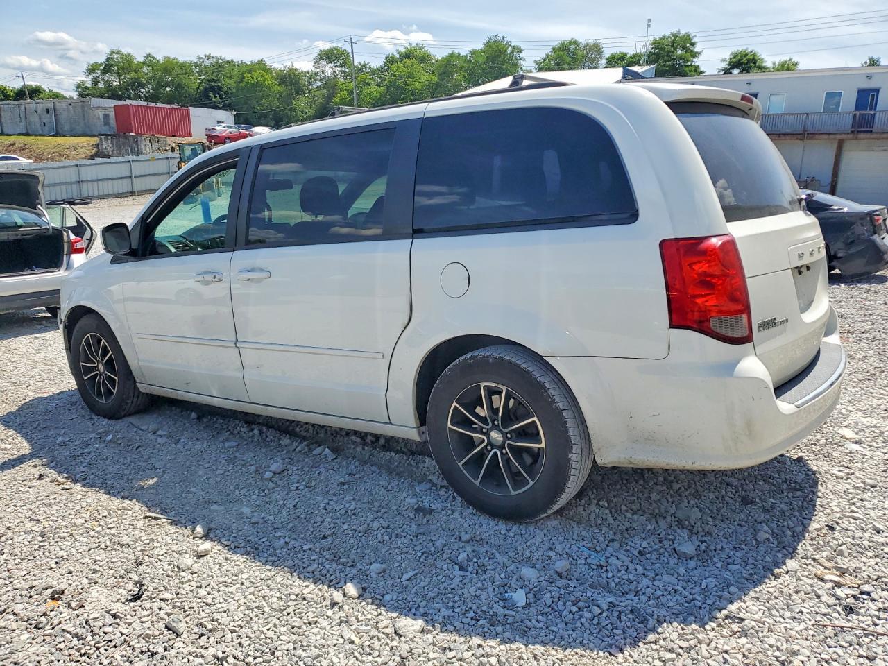 2017 Dodge Grand Caravan Gt - zdjęcie 2