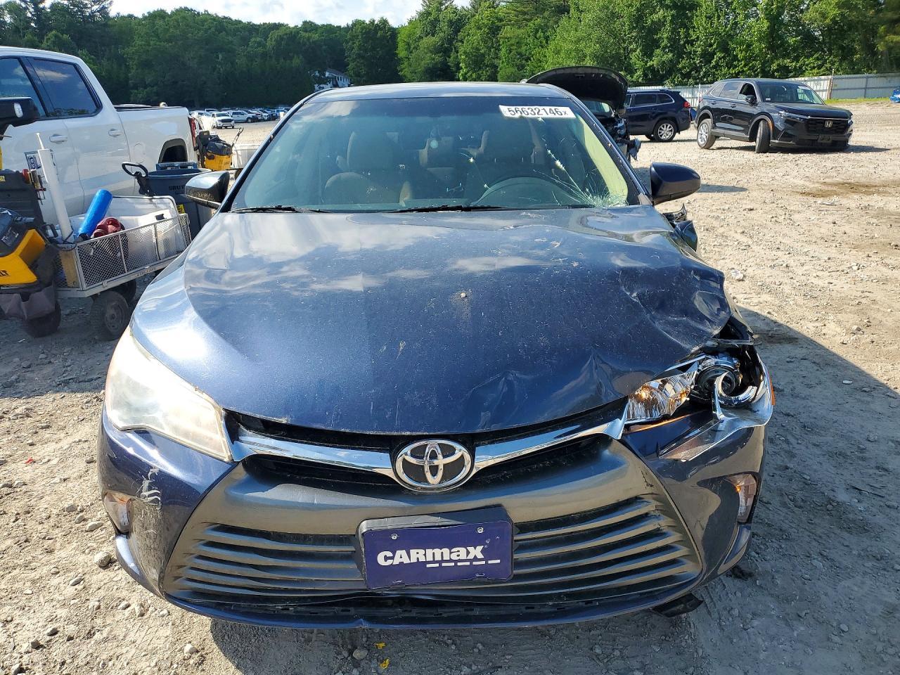 2017 Toyota Camry Le - zdjęcie 5