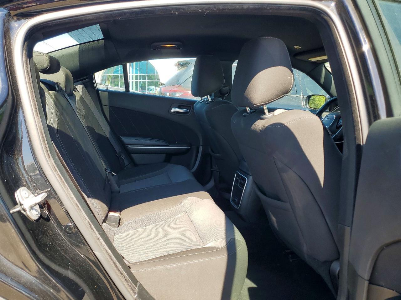 2022 Dodge Charger Sxt - zdjęcie 10