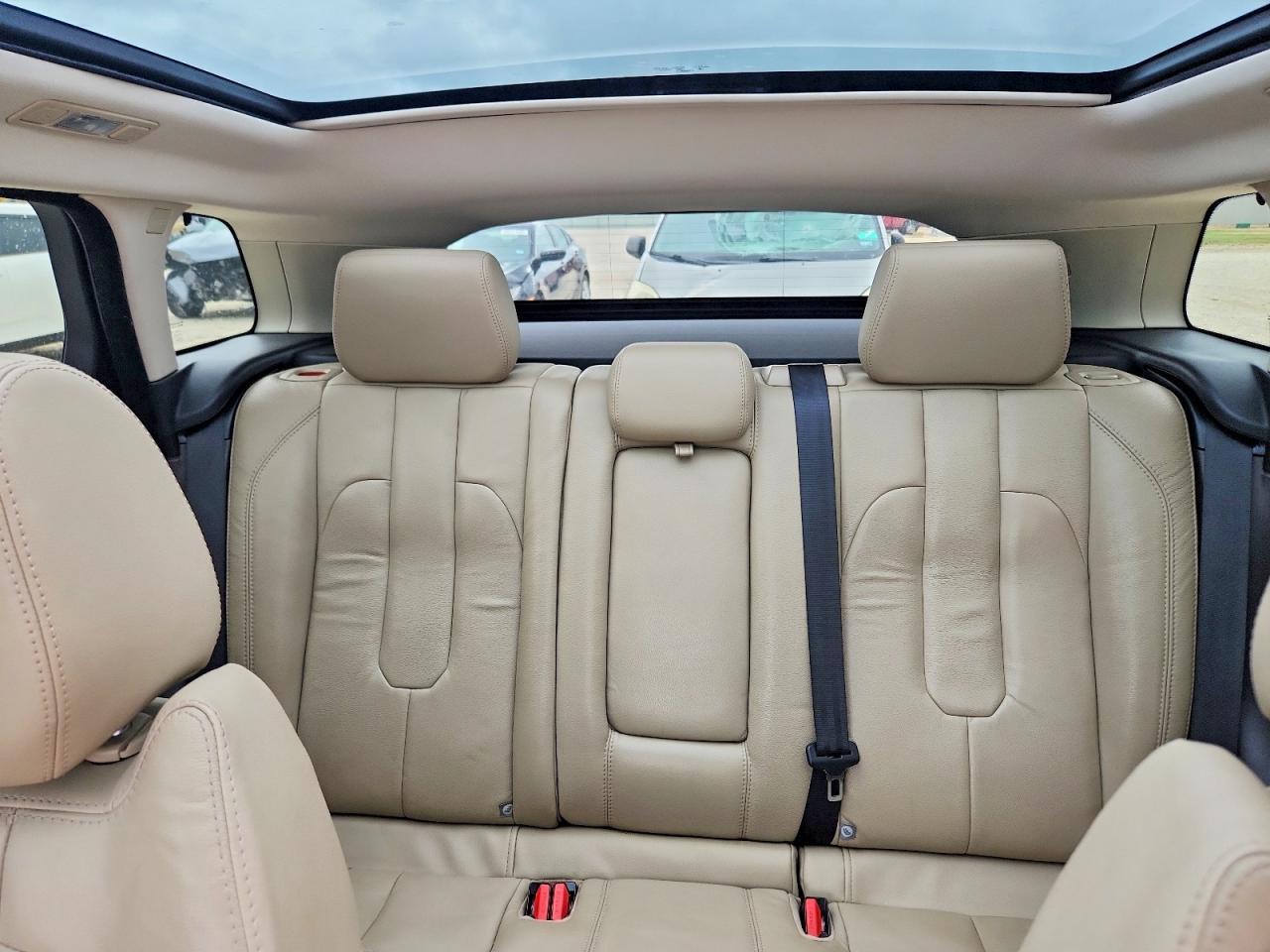 2015 Land Rover Range Rover Evoque Pure Plus - zdjęcie 10