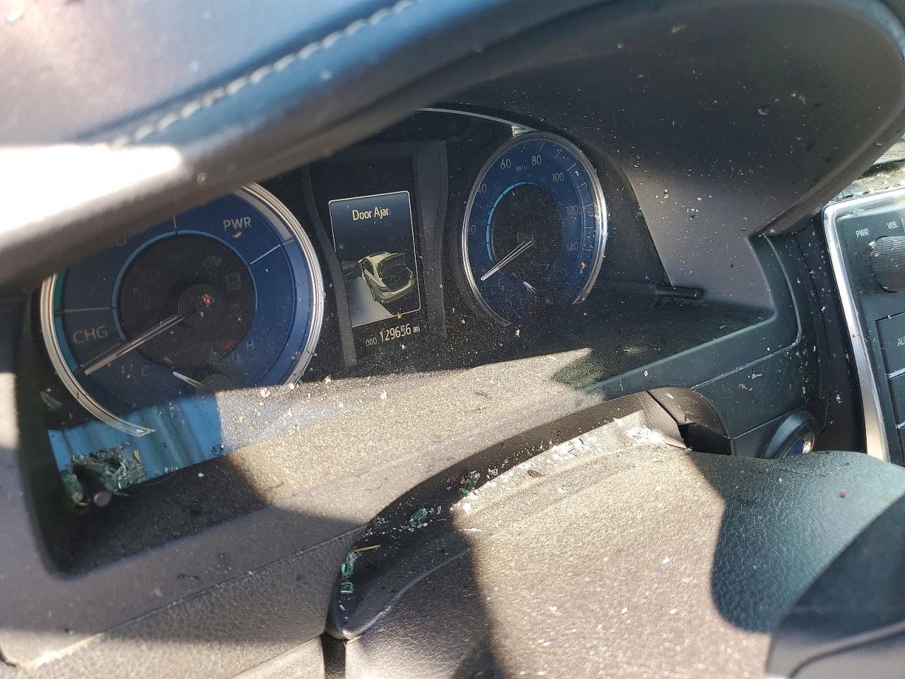 2016 Toyota Camry Hybrid Le - zdjęcie 9