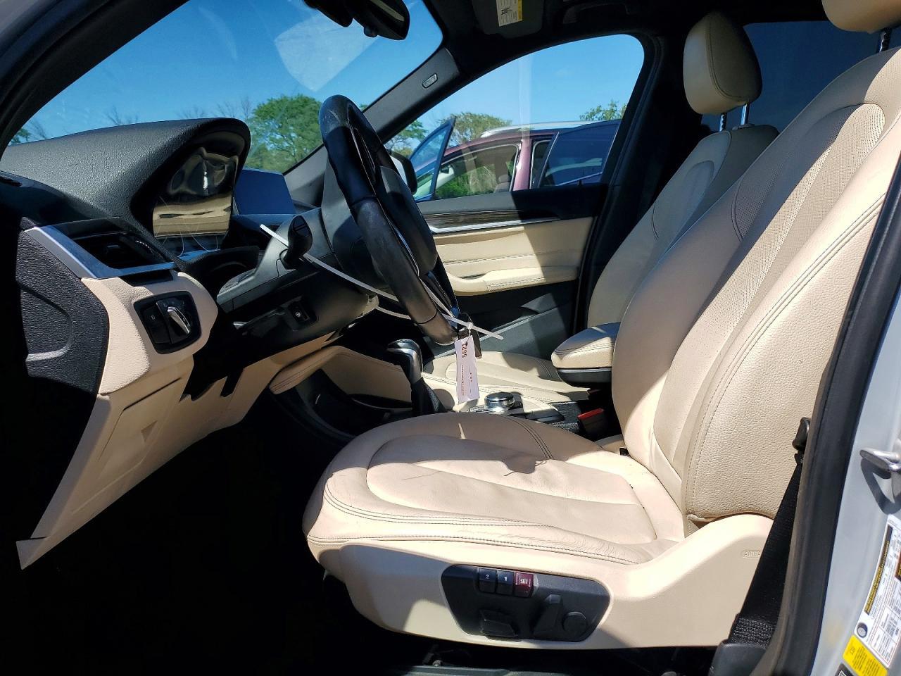 2017 BMW X1 xDrive28I - zdjęcie 7