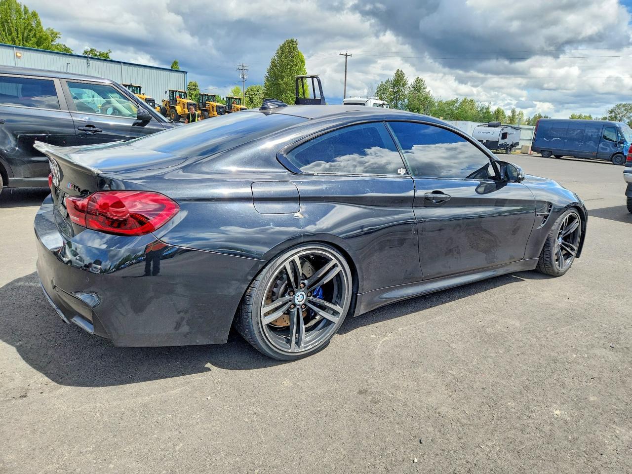 2015 BMW M4 - zdjęcie 3
