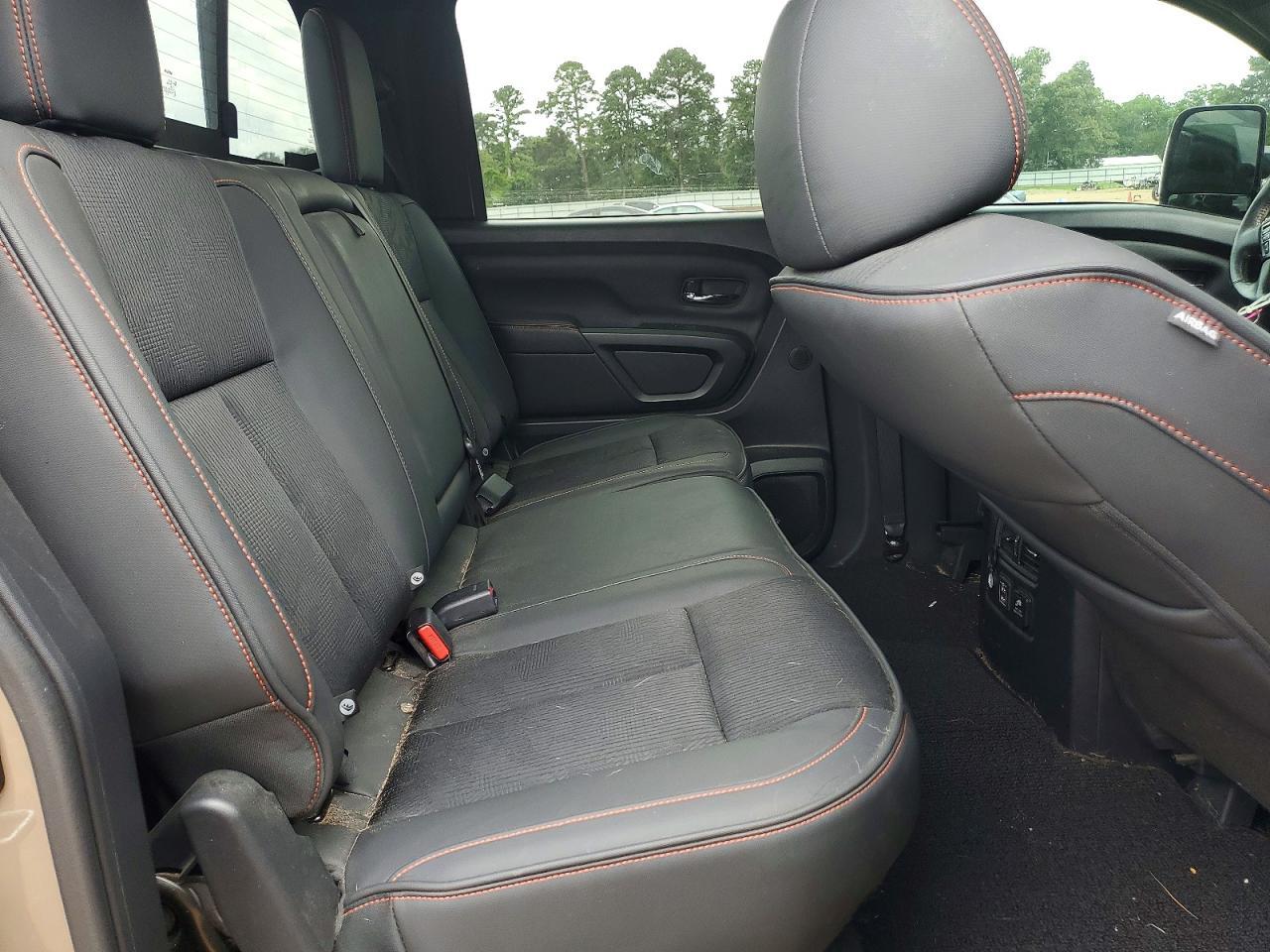 2022 Nissan Titan Xd Pro-4X - zdjęcie 10