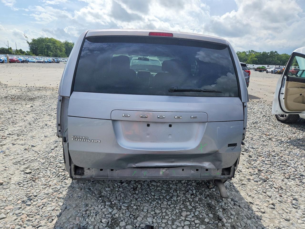 2013 Dodge Grand Caravan Sxt - zdjęcie 6