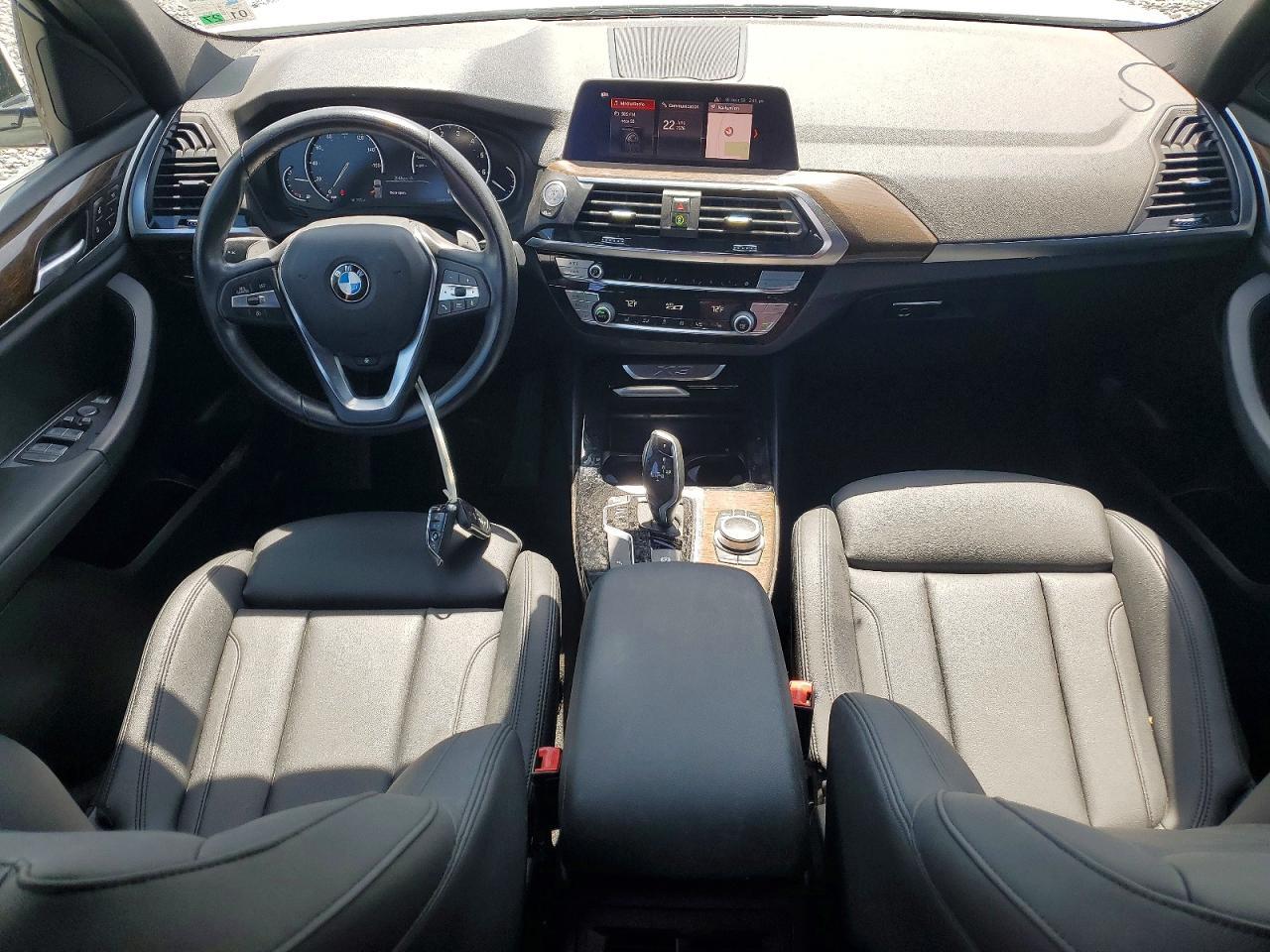2020 BMW X3 Sdrive30I - zdjęcie 8