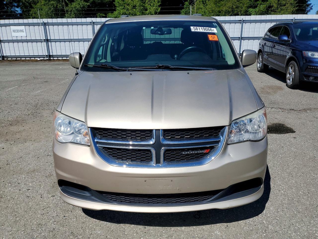 2014 Dodge Grand Caravan Sxt - zdjęcie 5