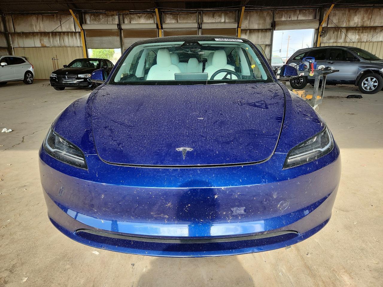 2025 Tesla Model 3 - zdjęcie 5