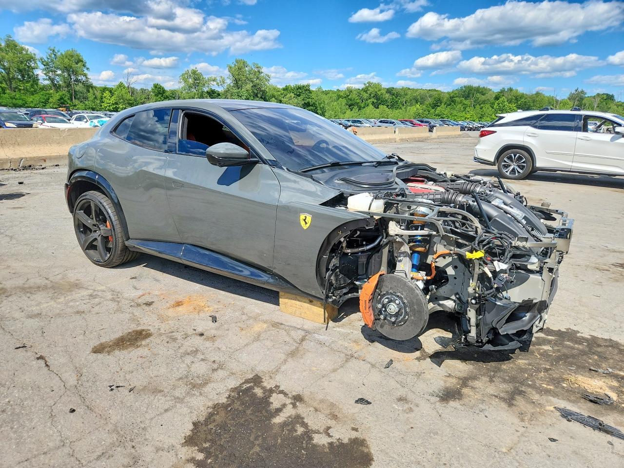2026 Ferrari Purosangue - zdjęcie 4