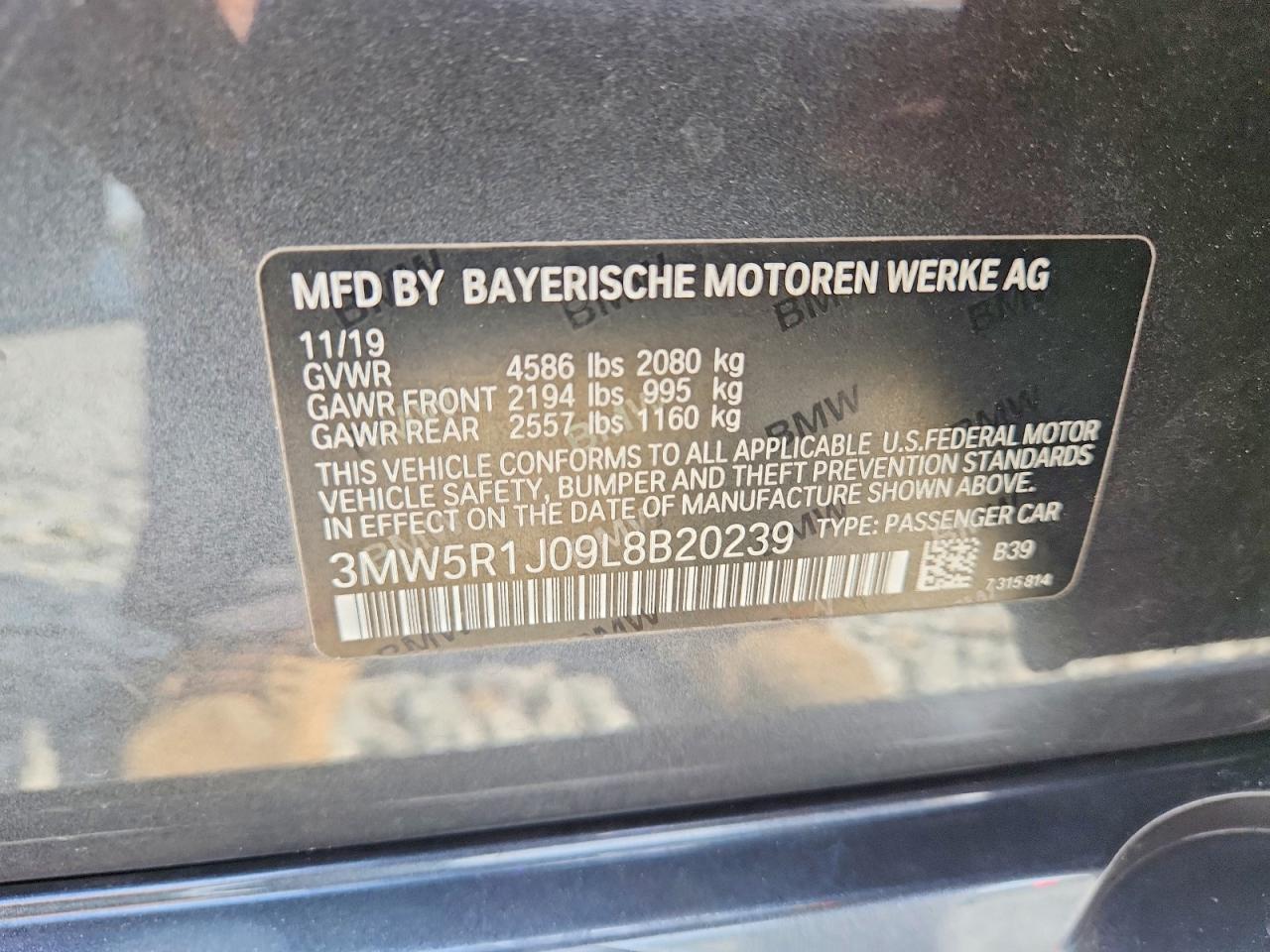 2020 BMW 330I - zdjęcie 13