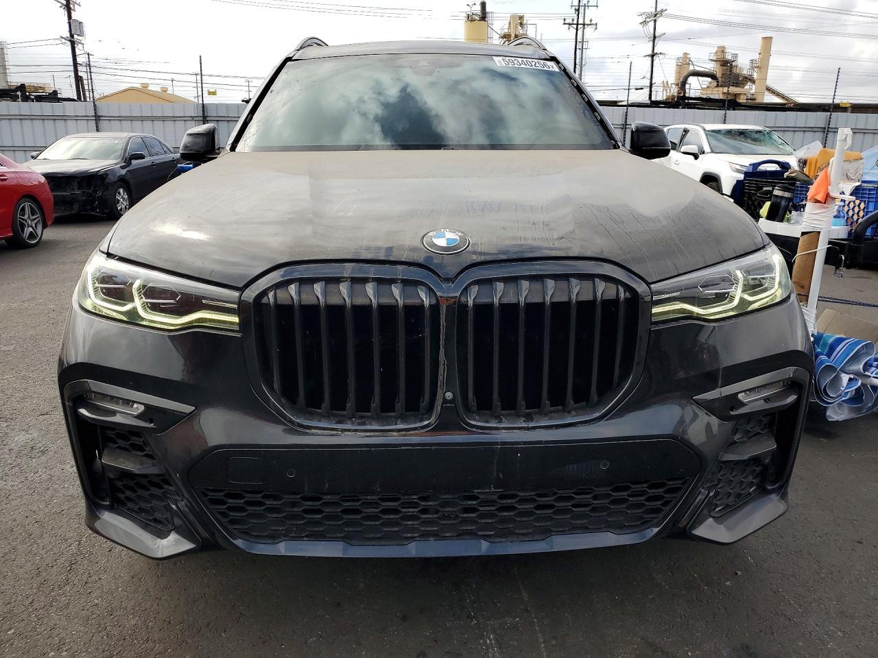 2020 BMW X7 xDrive40I - zdjęcie 5