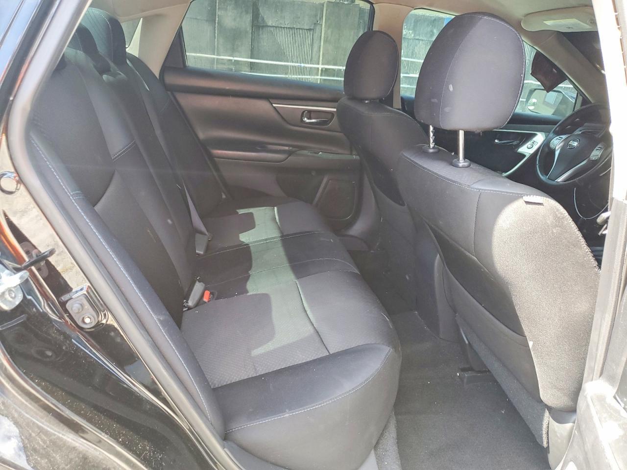 2016 Nissan Altima - zdjęcie 10