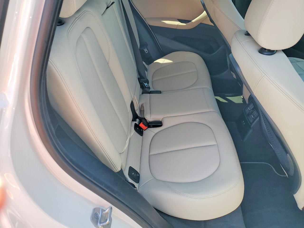 2021 BMW X1 Sdrive28I - zdjęcie 11