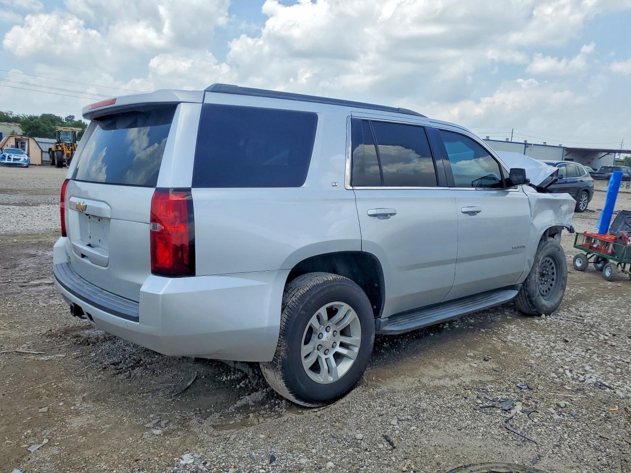2020 Chevrolet Tahoe C1500 Lt - zdjęcie 3