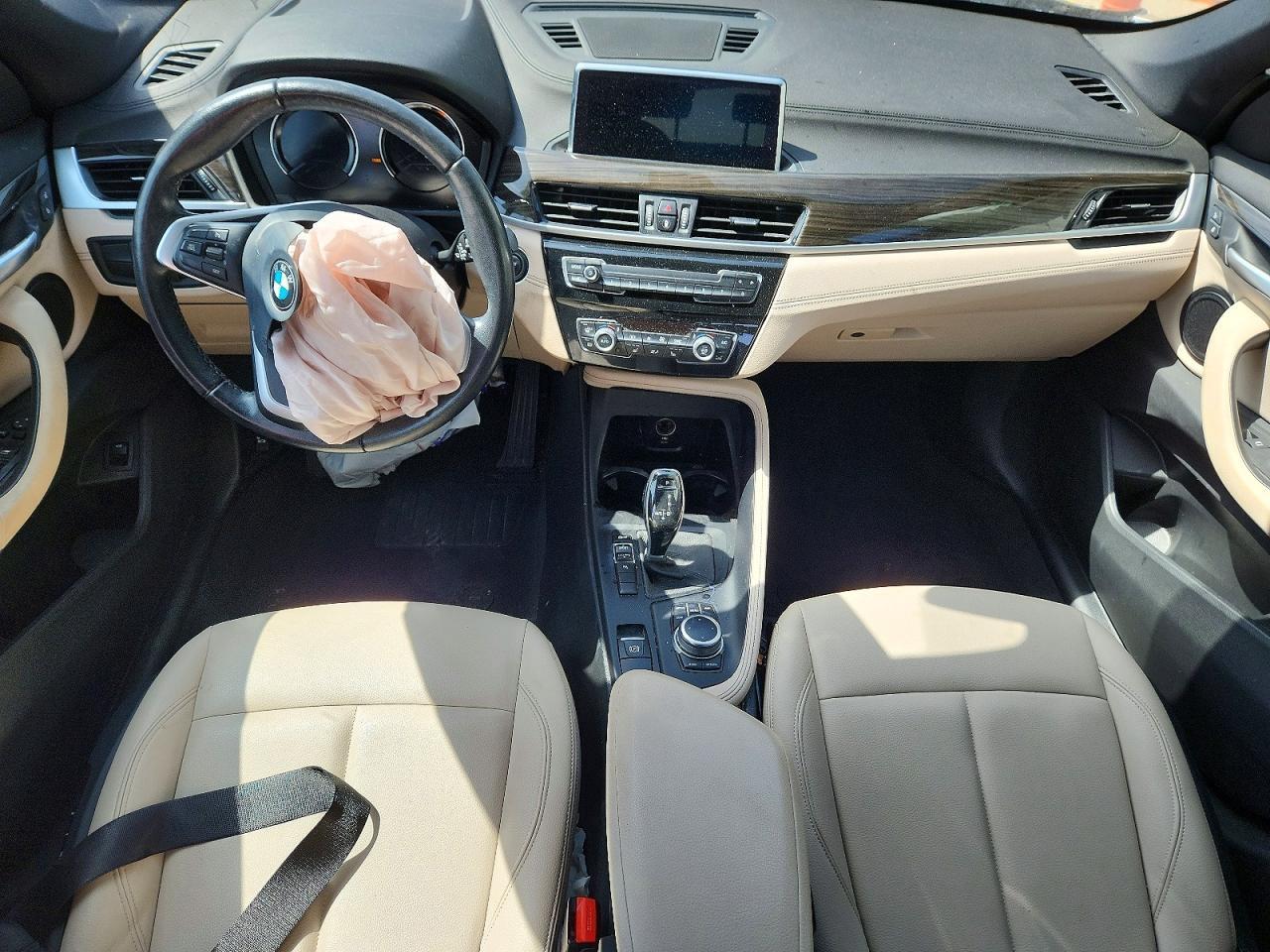 2021 BMW X1 Sdrive28I - zdjęcie 8