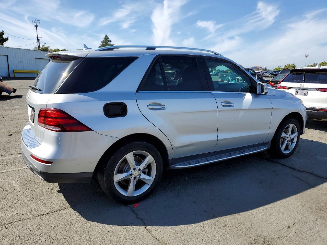 2016 Mercedes-Benz Gle 350 - zdjęcie 3