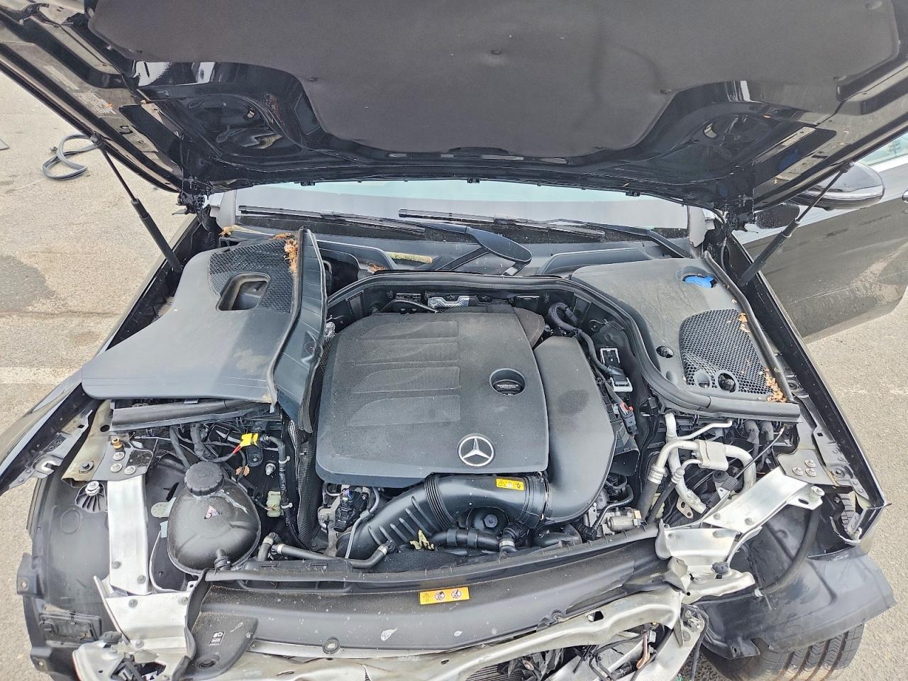 2022 Mercedes-Benz E 350 4Matic - zdjęcie 11