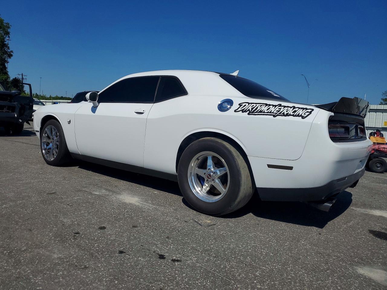 2017 Dodge Challenger R - zdjęcie 2