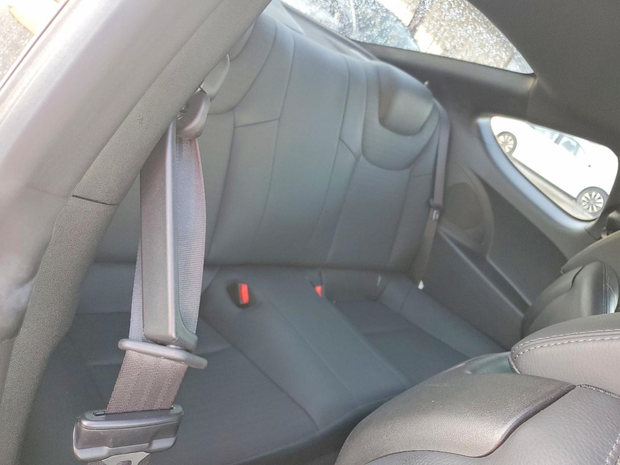 2013 Hyundai Genesis Coupe 3.8L - zdjęcie 10
