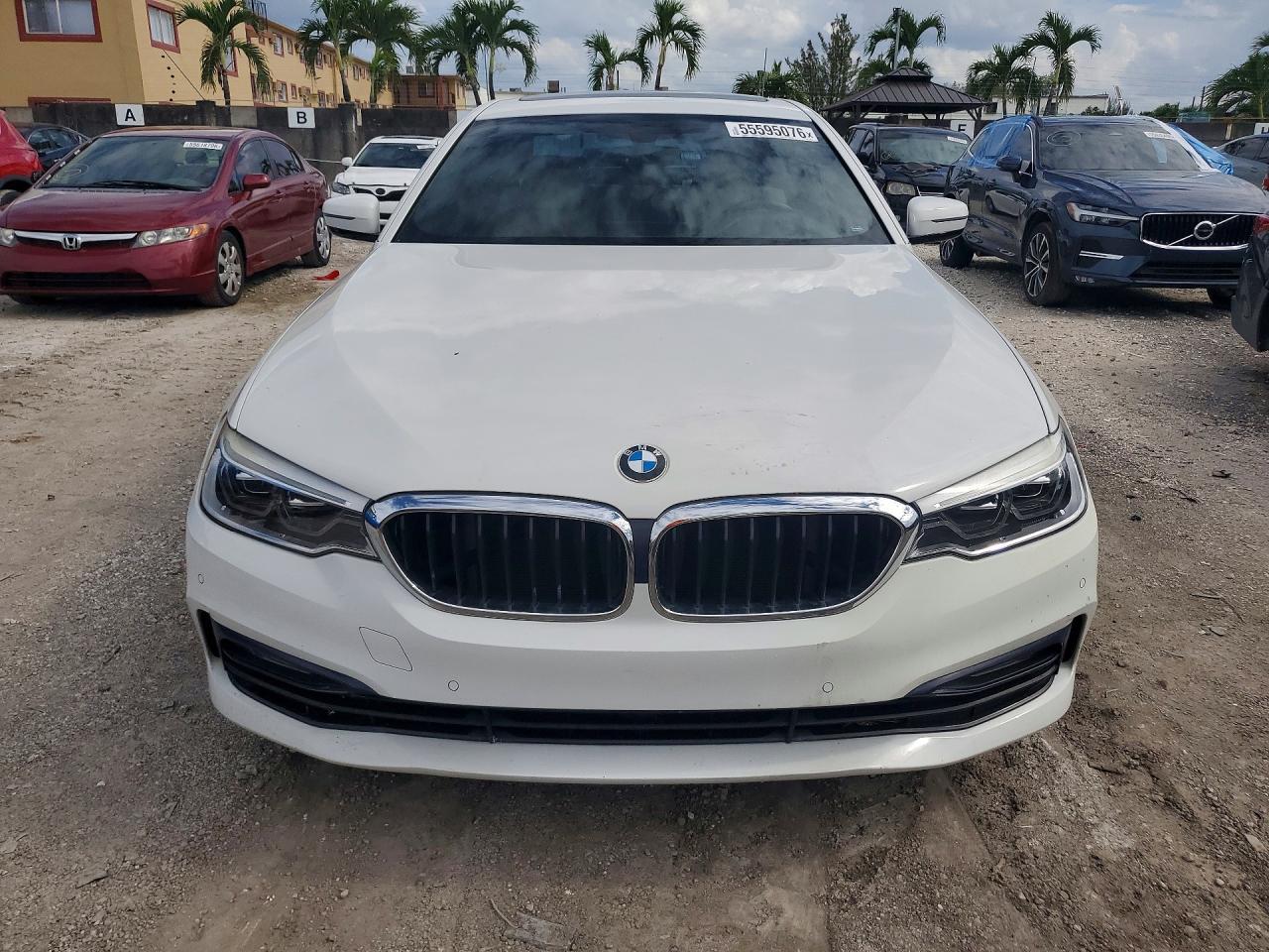 2017 BMW 530 I - zdjęcie 5