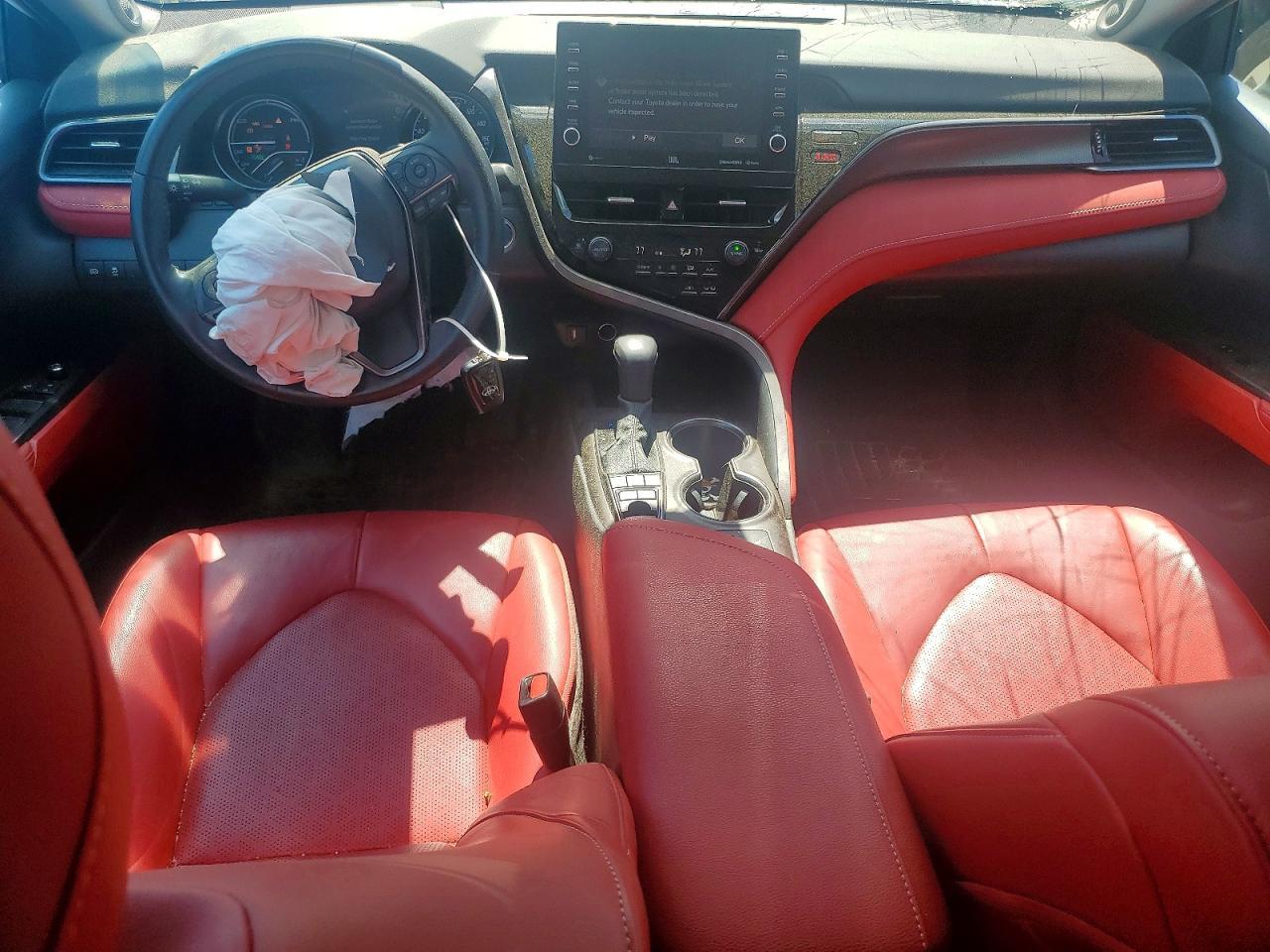 2022 Toyota Camry Xse - zdjęcie 8