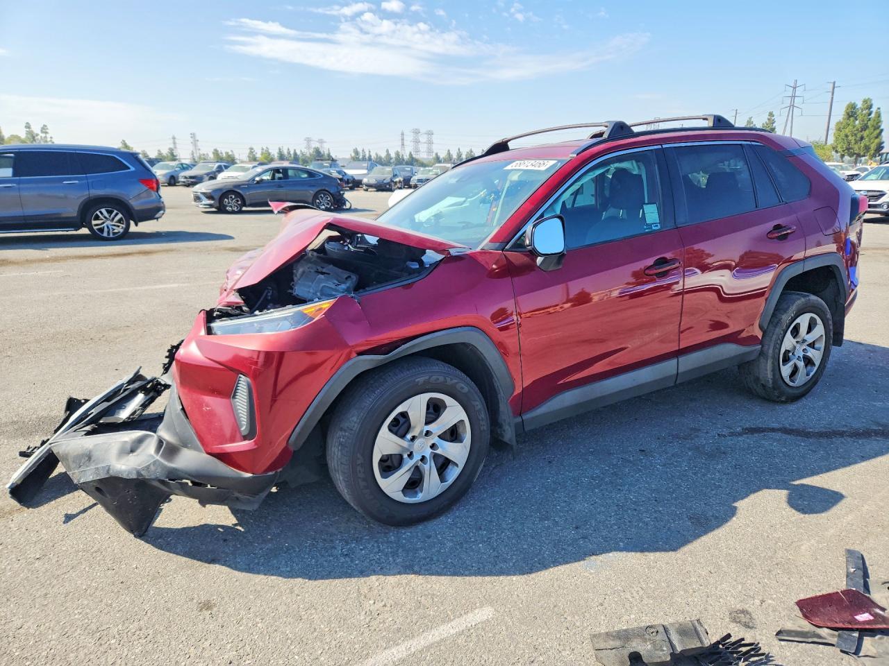 2020 Toyota Rav4 Le - zdjęcie główne