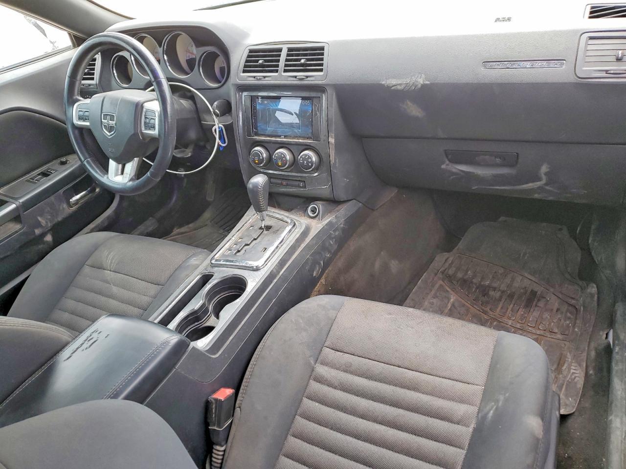 2014 Dodge Challenger Sxt - zdjęcie 7