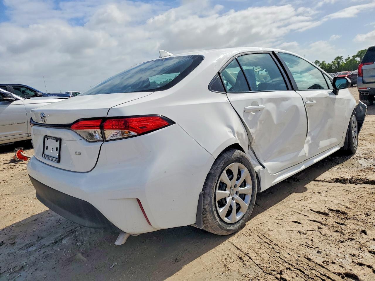 2026 Toyota Corolla Le - zdjęcie 3