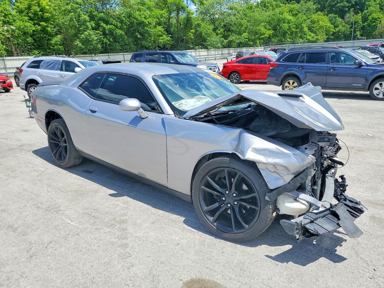 2016 Dodge Challenger Sxt - zdjęcie 4