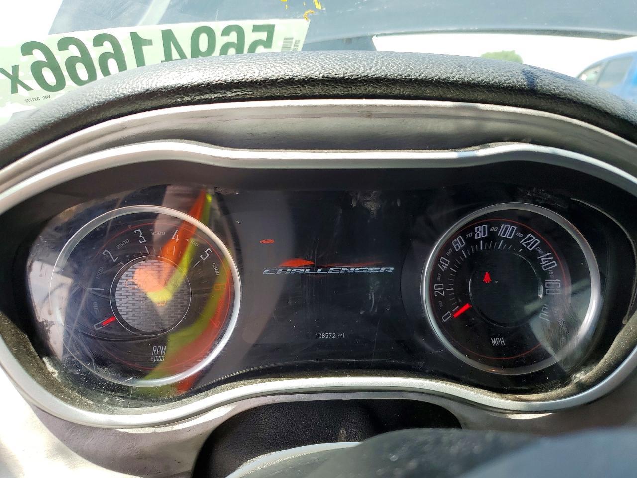 2016 Dodge Challenger R - zdjęcie 9