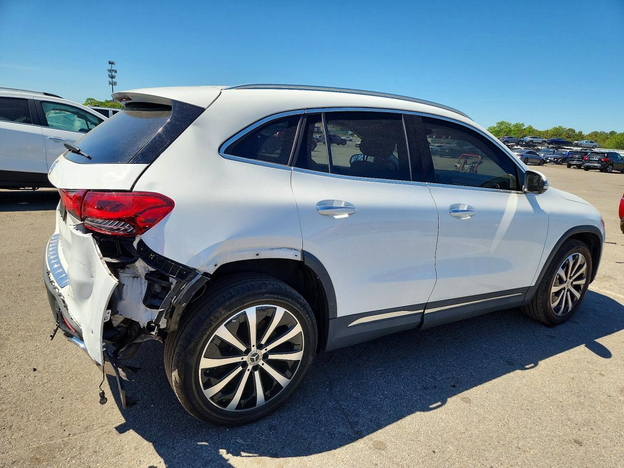 2021 Mercedes-Benz Gla 250 4Matic - zdjęcie 3