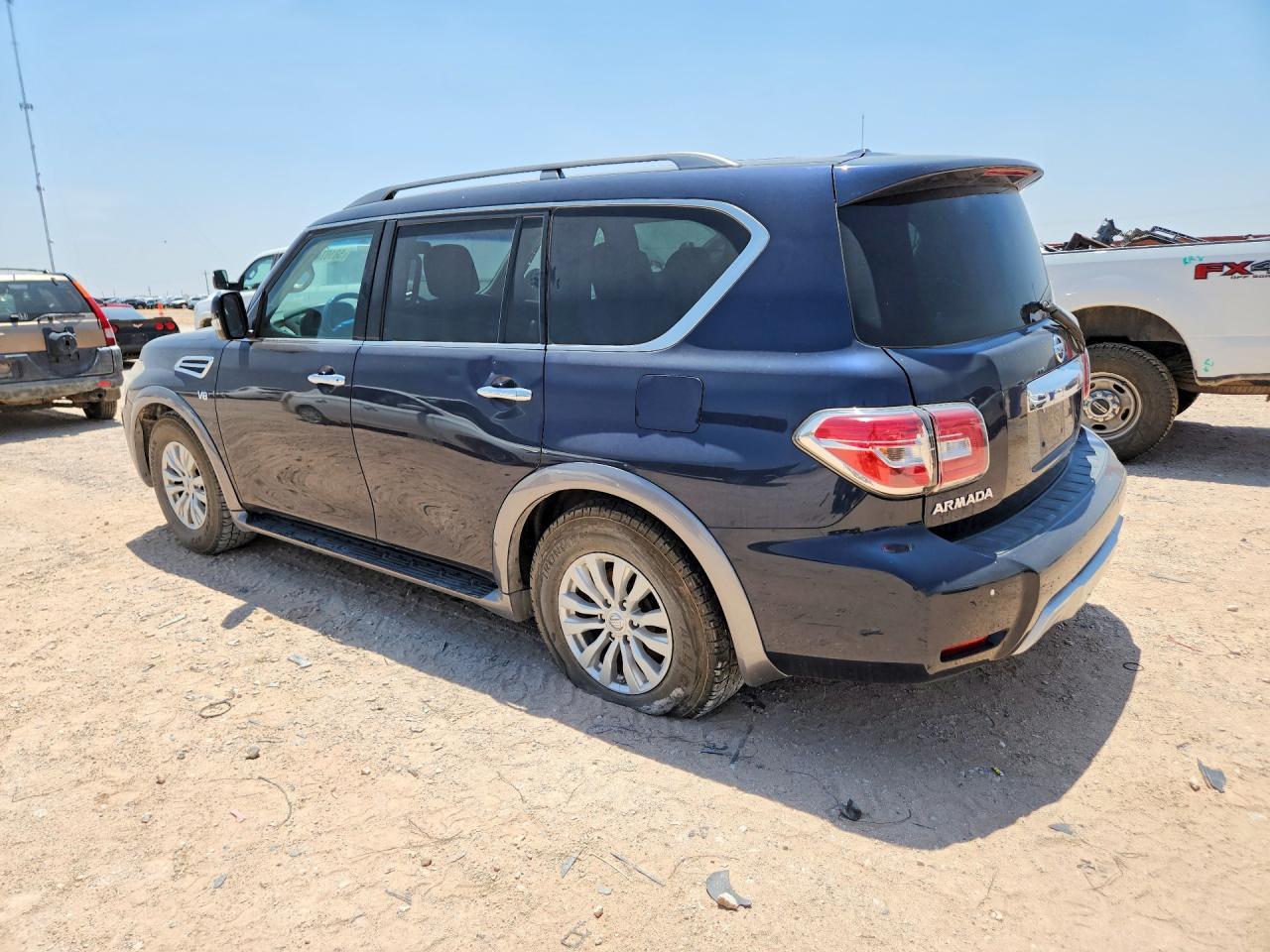 2017 Nissan Armada Sv - zdjęcie 2