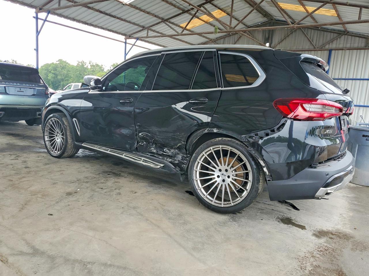 2023 BMW X5 Sdrive 40I - zdjęcie 2