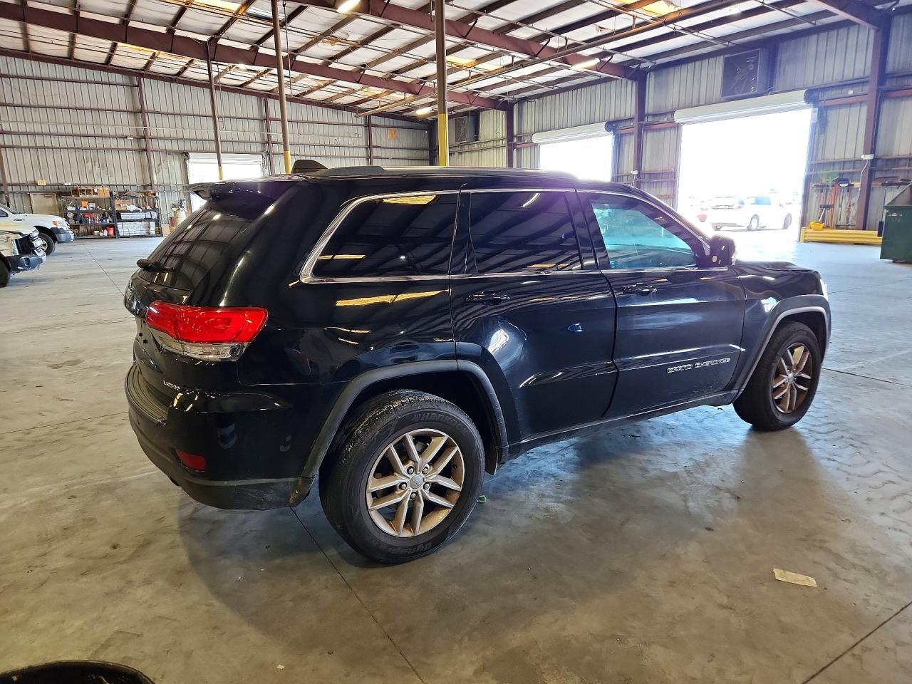2017 Jeep Grand Cherokee Laredo - zdjęcie 3