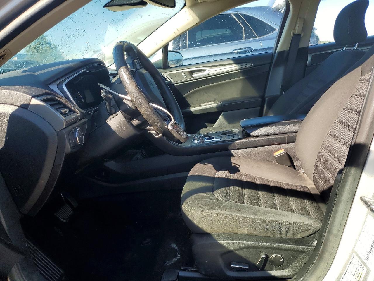 2019 Ford Fusion Se - zdjęcie 7