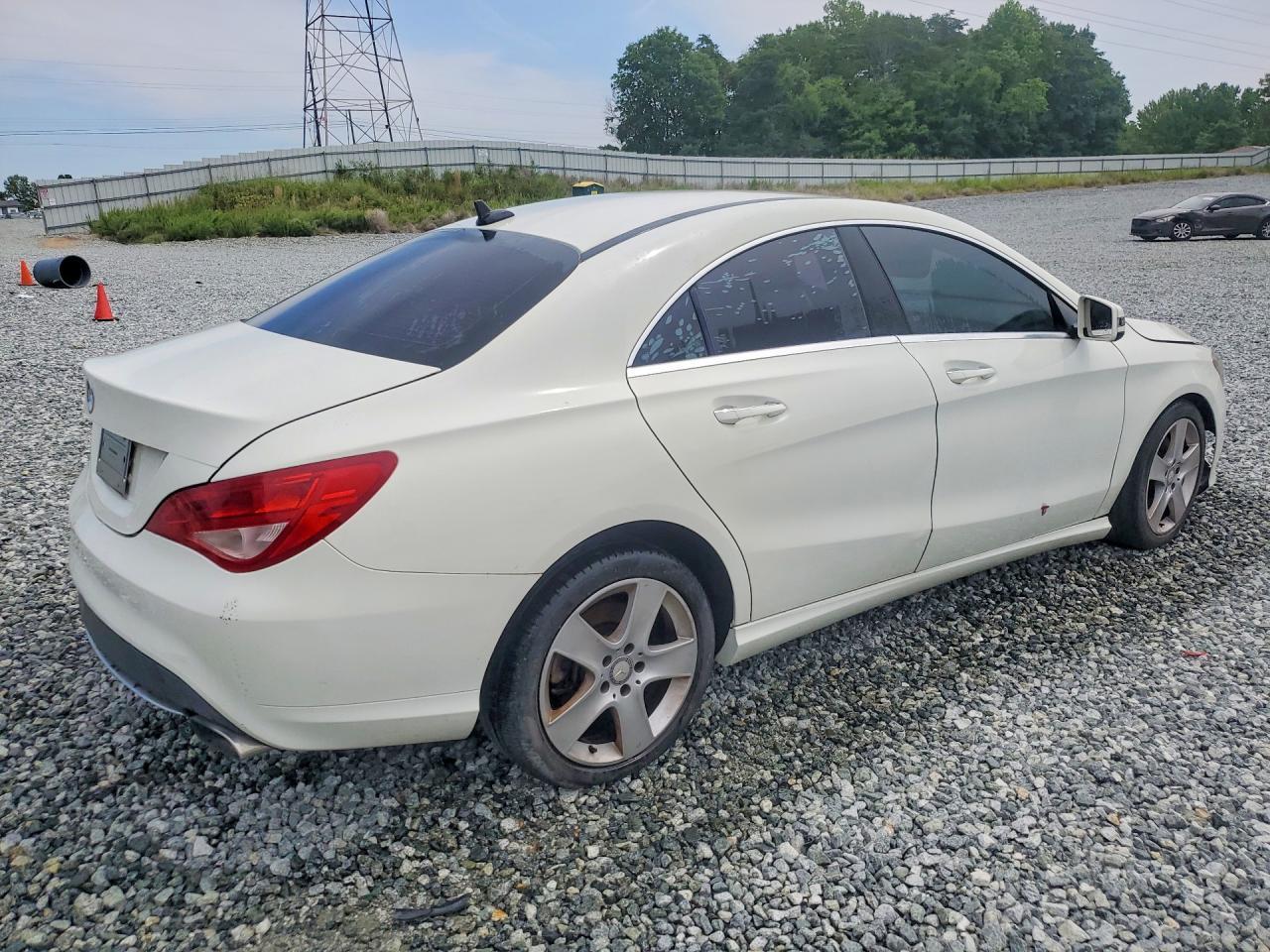 2015 Mercedes-Benz Cla 250 - zdjęcie 3