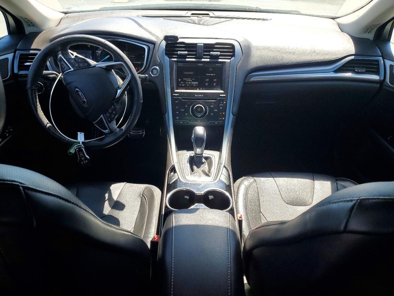 2015 Ford Fusion Titanium Phev - zdjęcie 8